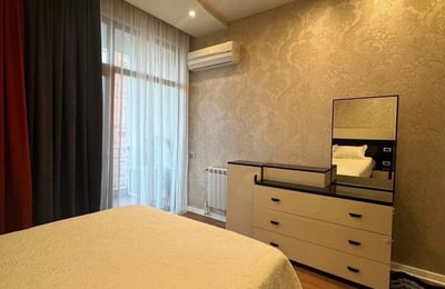 Spacious 90m² apartment for rent in the center of Batumi