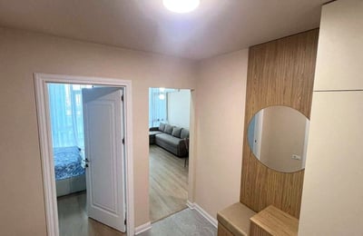 Appartement spacieux (52m²) à louer avec vue sur la mer, Batoumi, Géorgie