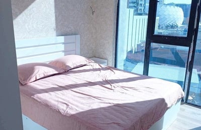 Сдаётся в аренду квартира (60м²) с панорамным видом на горы и город, Батуми, Грузия