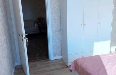 Сдаётся в аренду квартира (60м²) с панорамным видом на горы и город, Батуми, Грузия
