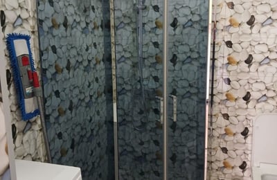 Сдаётся в аренду меблированная квартира (60м²) в частном доме, Батуми, Грузия