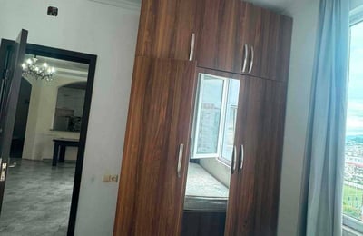 Сдаётся в аренду просторная и меблированная квартира (70м²) в Батуми, Грузия