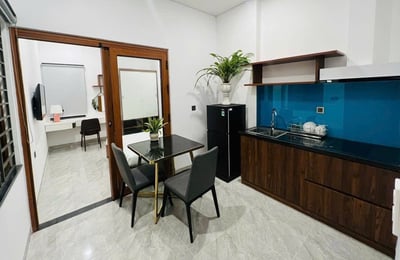 Аренда светлой, полностью меблированной квартиры рядом с пляжем, Дананг, Вьетнам