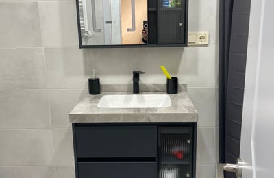 Alquiler de un apartamento totalmente nuevo de 2 habitaciones, 58 m², cerca del mar, Batumi, Georgia