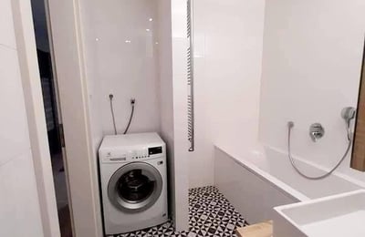 Location d'un appartement spacieux avec terrasse, 67 m², Staré Mesto, Bratislava, Slovaquie