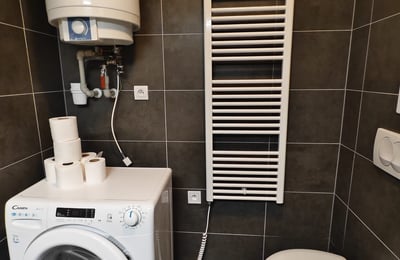 Estudio compacto 28m² en alquiler, Bratislava, Eslovaquia