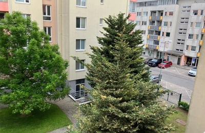 Apartamento 70m² en alquiler cerca del estadio Ondreja Nepelu, Bratislava, Eslovaquia