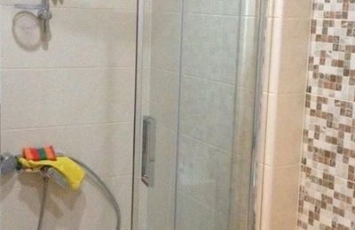 Appartement compact et meublé à louer, Batoumi, Géorgie