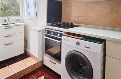 Alquiler a largo plazo de un estudio, 35 m², en el sector 3, Bucarest, Rumanía