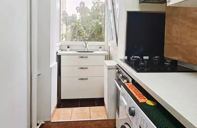 Alquiler a largo plazo de un estudio, 35 m², en el sector 3, Bucarest, Rumanía