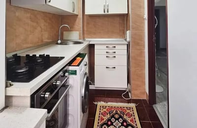 Alquiler a largo plazo de un estudio, 35 m², en el sector 3, Bucarest, Rumanía