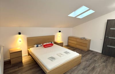 Аренда новой меблированной 4-комнатной квартиры 133 м², 6-й сектор, Бухарест, Румыния