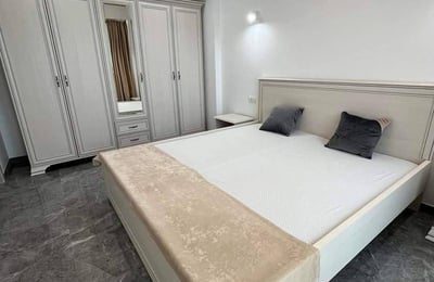 Rent of comfortable 2-room apartments, 50 m², with a lake view, Mamaia, Constanța, Romania