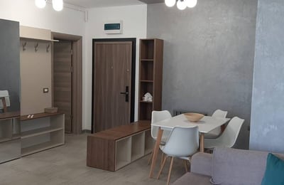 Location d’appartements confortables de 2 pièces avec cuisine séparée, 60 m², Mamaia, Constanța, Roumanie