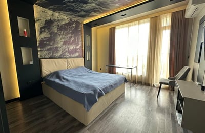 Rent of a luxury 3-room apartment, Briz, Varna, Bulgaria