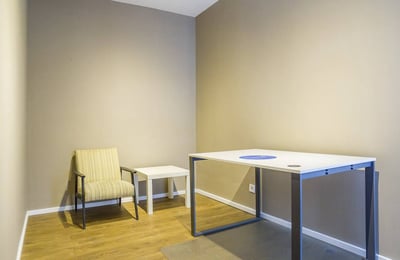 Miete einer komfortablen 3-Zimmer-Wohnung, 70 m², im Stadtzentrum, Belgrad, Serbien