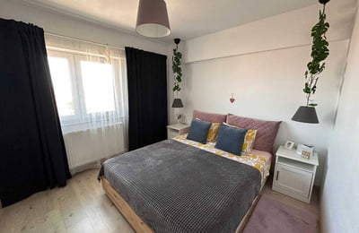 Rent of a comfortable furnished 2-room apartment, 52 m², Constanța, Romania