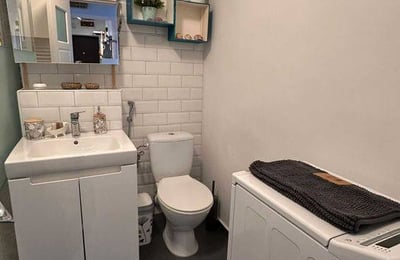 Rent of a comfortable furnished 2-room apartment, 52 m², Constanța, Romania