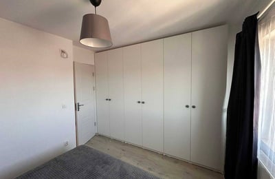 Rent of a comfortable furnished 2-room apartment, 52 m², Constanța, Romania