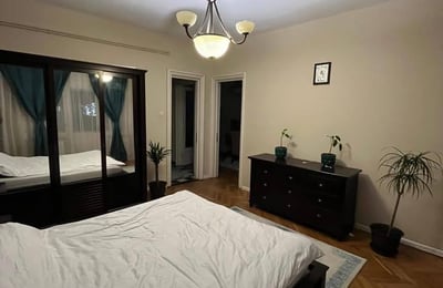 Rent of a comfortable 5-room apartment, 118 m², Old Center, Constanța, Romania