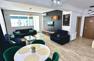 Rent of a comfortable 3-room penthouse, 85 m², Mamaia, Constanța, Romania