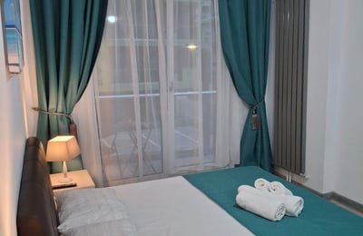 Alquiler de un apartamento espacioso de 2 habitaciones, 58 m², Mamaia Nord, Constanța, Rumanía