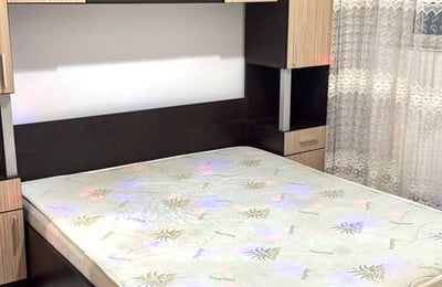 Location d’un appartement confortable, 45 m², Bucarest, Secteur 6, Roumanie