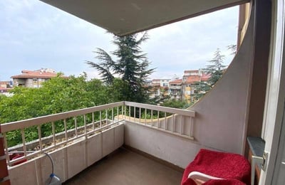 Alquiler de un apartamento amueblado y luminoso de 3 habitaciones, 65 m², Voždovac, Belgrado, Serbia