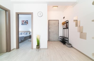 Alquiler de cómodos apartamentos de 2 habitaciones, 60 m², Mamaia, Constanța, Rumanía