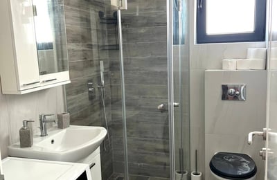 Alquiler de un acogedor apartamento amueblado de 3 habitaciones, 60 m², Voždovac, Belgrado, Serbia