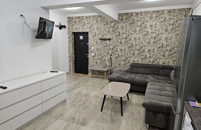Miete komfortabler 2-Zimmer-Apartments, 55 m², Mamaia, Constanța, Rumänien