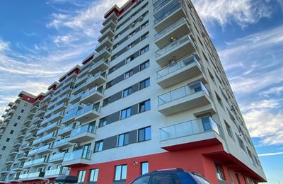 Аренда свежей, комфортной 2-комнатной квартиры напротив озера, Бухарест, 6-й сектор, Румыния