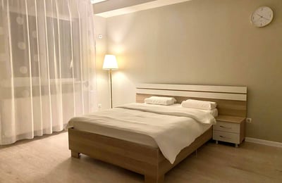 Miete einer komfortablen 1-Zimmer-Wohnung mit separater Küche, Bukarest, Rumänien