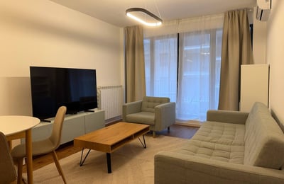Miete einer komfortablen, möblierten 3-Zimmer-Wohnung, 67 m², Belgrad, Serbien