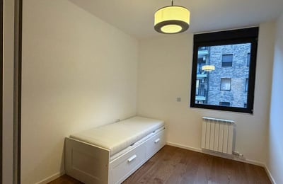 Miete einer komfortablen, möblierten 3-Zimmer-Wohnung, 67 m², Belgrad, Serbien