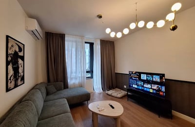 Alquiler de un moderno y amueblado apartamento de 3 habitaciones, 72 m², BW Quartet, Belgrado, Serbia