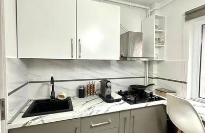 Rent of a cozy, comfortable 1-room apartment, Bucharest, Sector 6, Romania