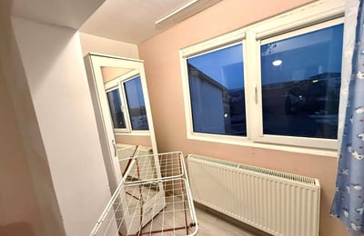 Alquiler de una acogedora cocina-estudio con habitación separada, Bucarest, Sector 6, Rumanía