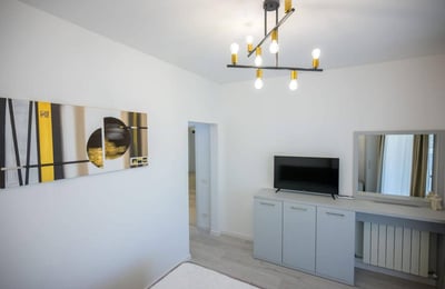 Rent of spacious, furnished 3-room apartments, 75 m², Mamaia, Constanța, Romania