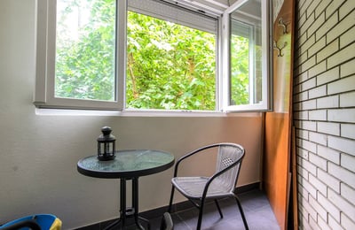 Rent of a furnished 2-room apartment, 51 m², New Belgrade, Serbia