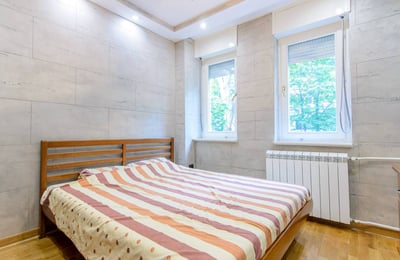 Rent of a furnished 2-room apartment, 51 m², New Belgrade, Serbia