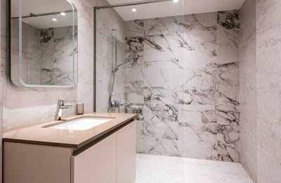 Alquiler de luminosos apartamentos amueblados de 3 habitaciones, 82 m², BW Aurora, Belgrado, Serbia