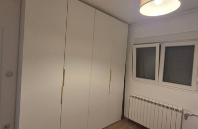 Location d’appartements meublés et spacieux de 3 pièces, 72 m², Višnjica, Belgrade, Serbie