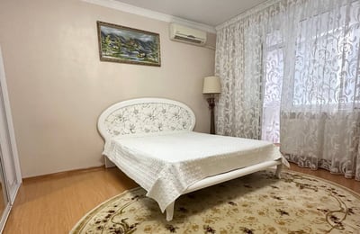 Location d’un appartement meublé de 2 pièces, 80 m², Botanica, Chișinău, Moldavie