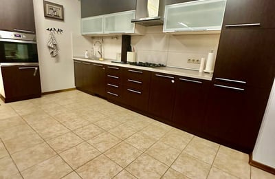 Rent of a furnished 2-room apartment, 92 m², Botanica, Chișinău, Moldova