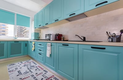 Rent of furnished 2-room apartments, 56 m², with sea view, Mamaia, Constanța, Romania