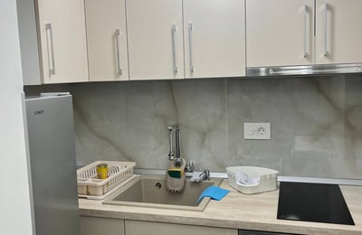 Alquiler de un estudio amueblado de 25 m², centro de Belgrado, Serbia