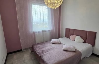 Alquiler de un apartamento acogedor y amueblado de 3 habitaciones, 62 m², Podgórze, Cracovia, Polonia