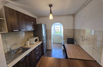 Rent of a furnished 2-room apartment, 50 m², Faleza Nord, Constanța, Romania