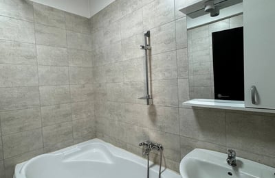 Location d’un appartement spacieux et meublé de 2 pièces, Secteur 6, Bucarest, Roumanie